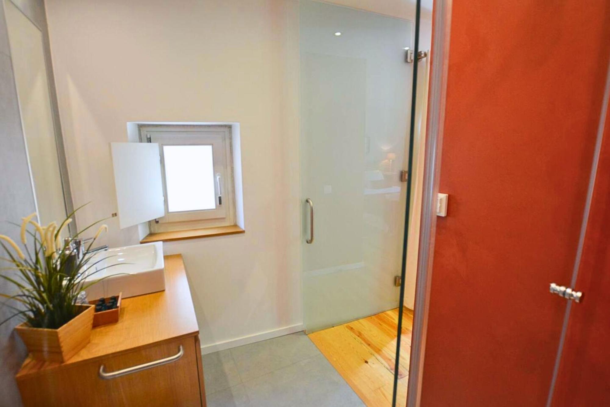 Appartamento Alfama Charm House Lisbona Esterno foto